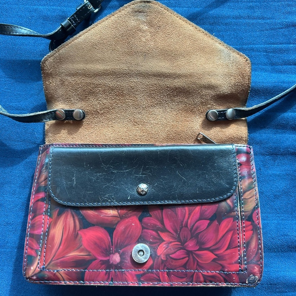 Patricia Nash Burgundy and Black Floral Crossbody Bag - Picture 3 of 11